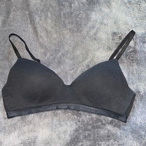 Victoria’s Secret bra size 38C